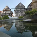 Schloss Hoefingen 4*