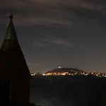 Schloss Hoefingen Гостевой дом