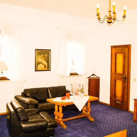 Schloss Hoefingen Penzion Leonberg