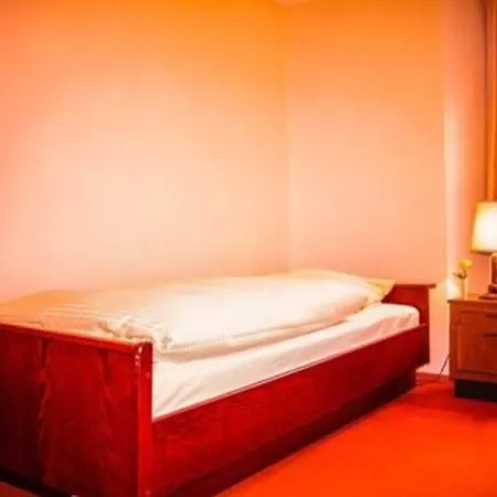 Schloss Hoefingen 4*