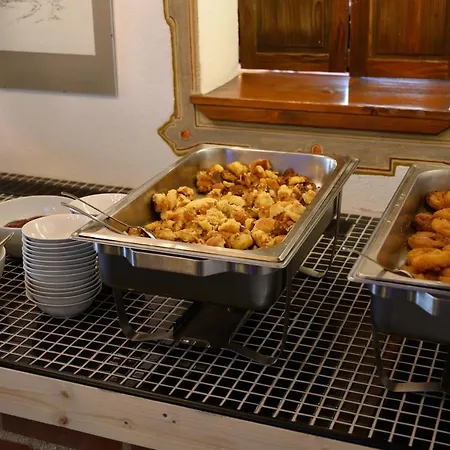 Penzion Schloss Hoefingen 4*