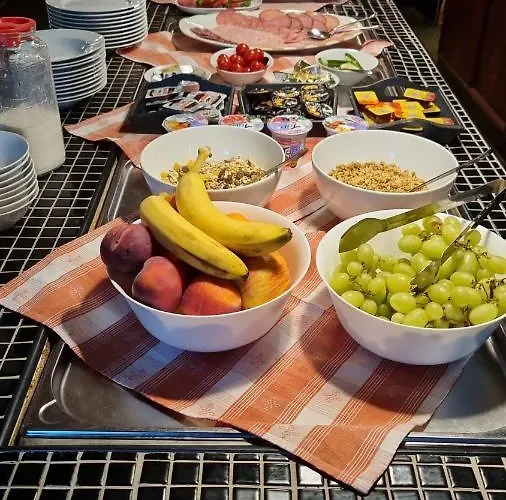 Schloss Hoefingen Гостевой дом 4*