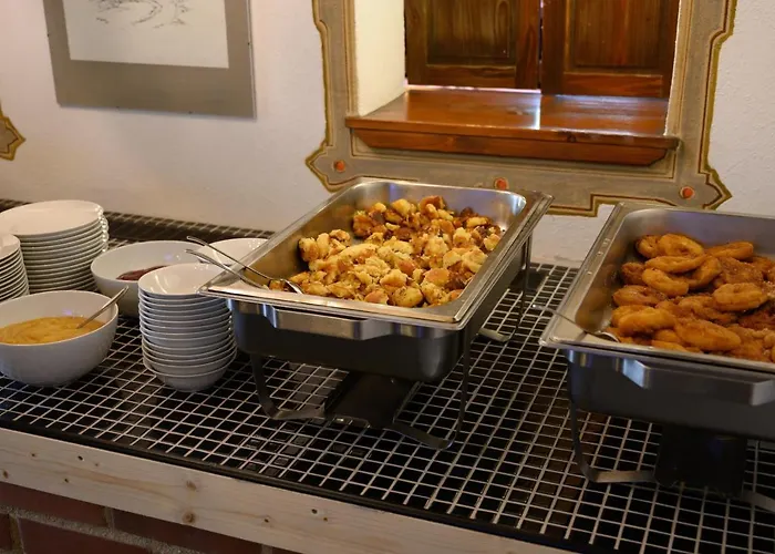 Гостевой дом Schloss Hoefingen 4*