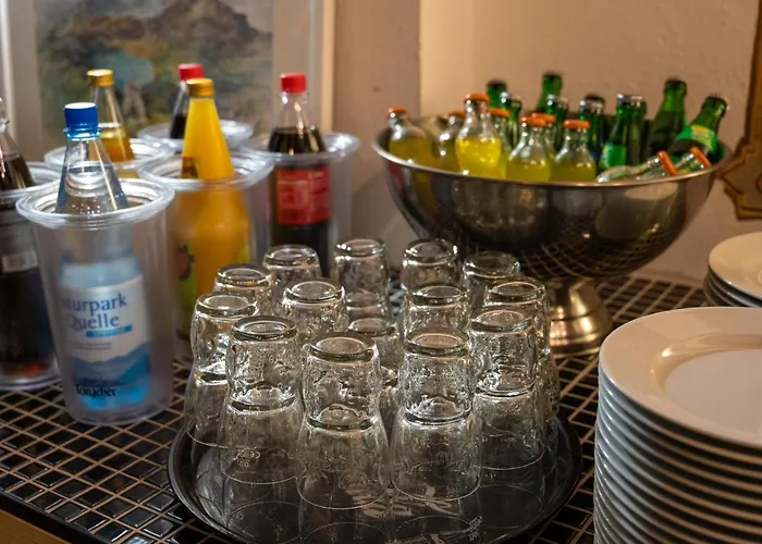 Гостевой дом Schloss Hoefingen Леонберг